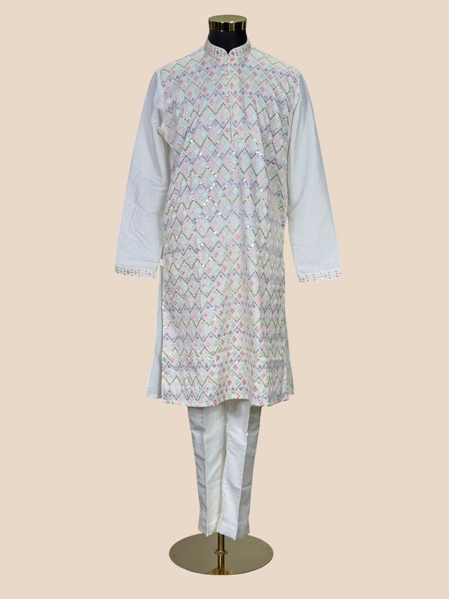 Front mannequin image