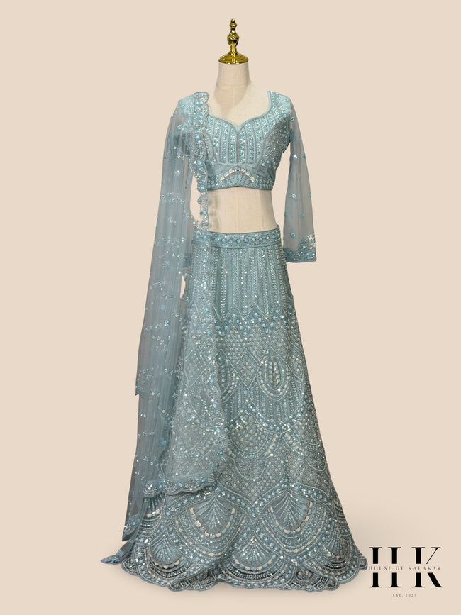 Front mannequin image