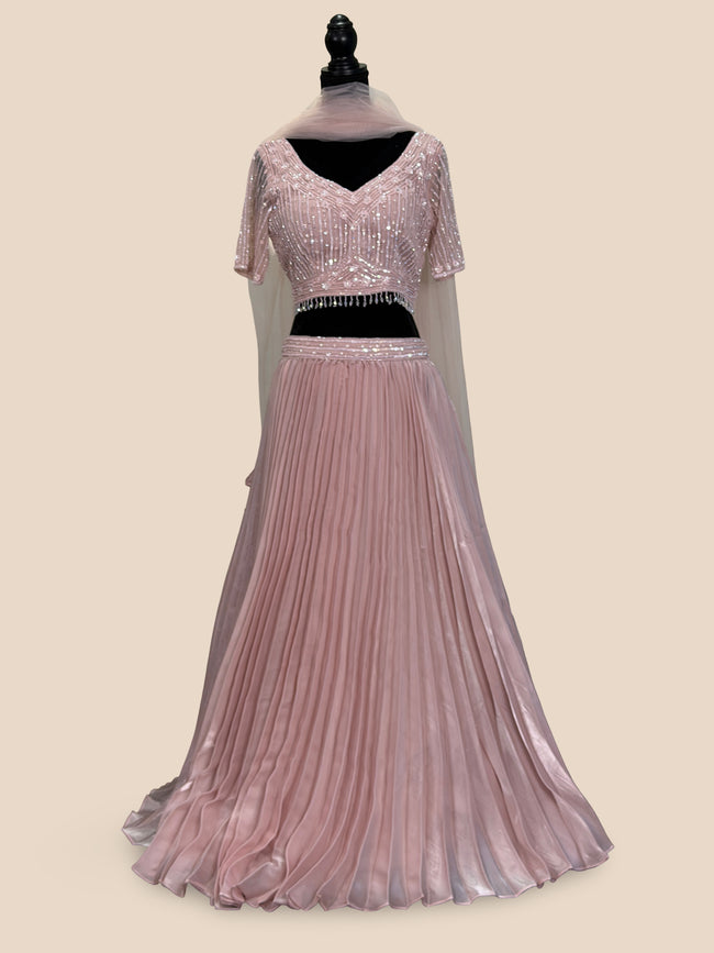 Front mannequin image