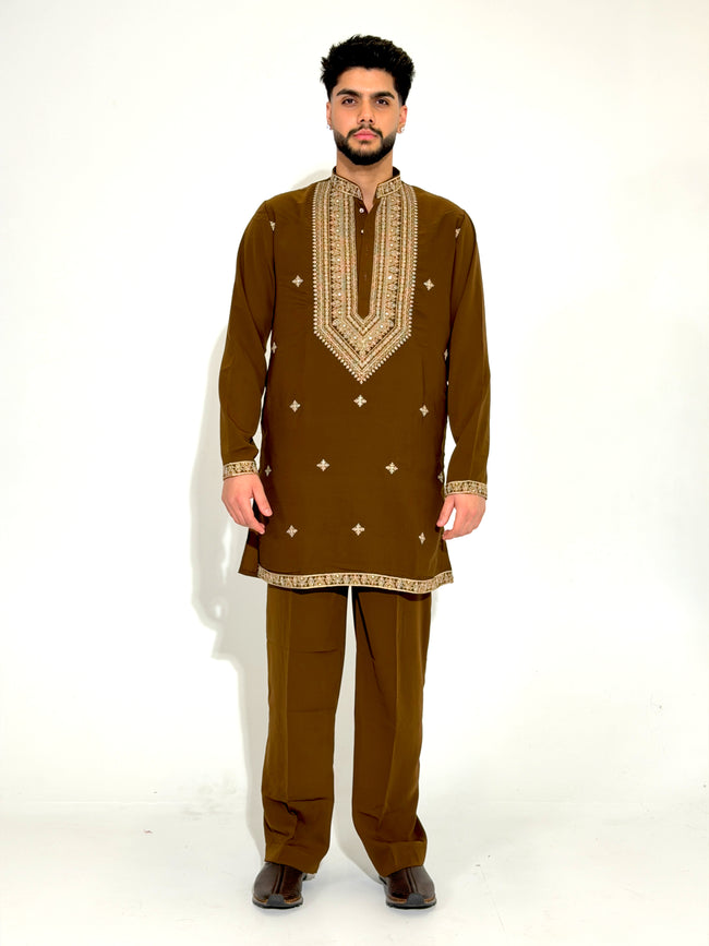 Front mannequin image