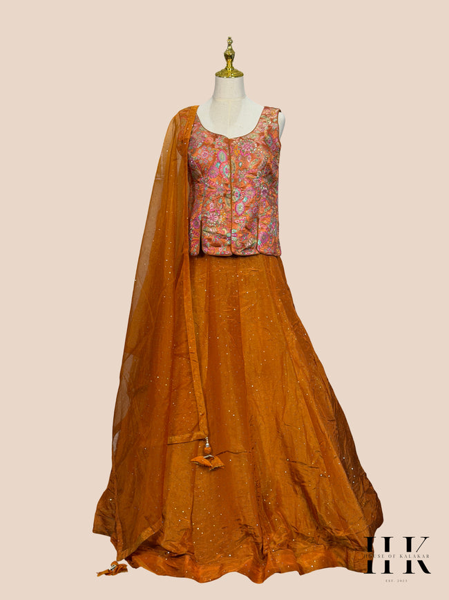 Front mannequin image